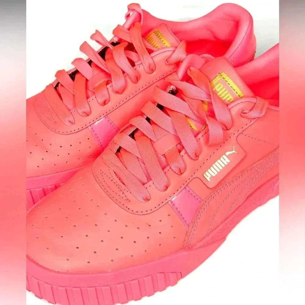 Gently Worn -Puma Cali Sneakers (Hot Pink)